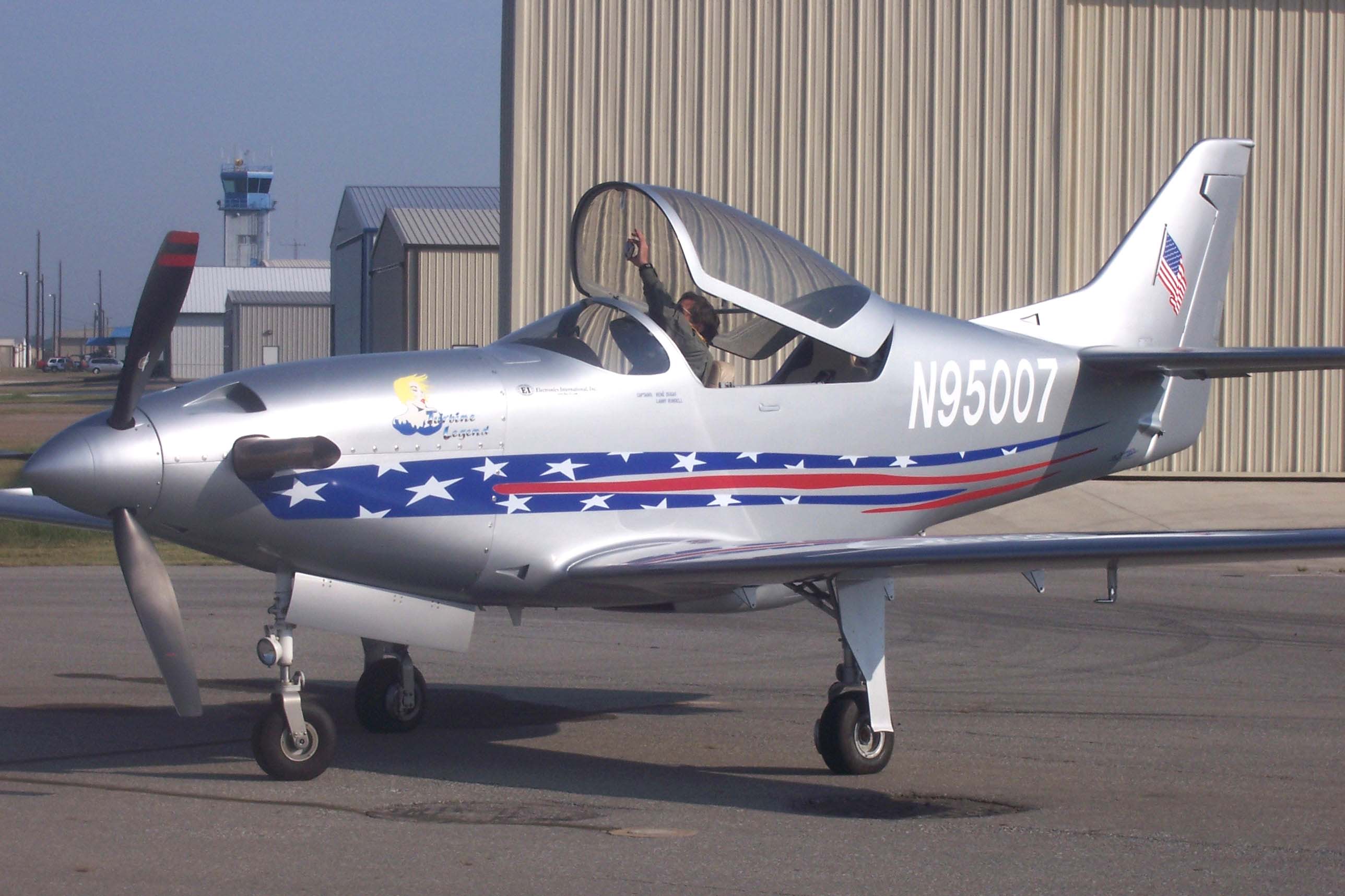 GF100_1337.jpg